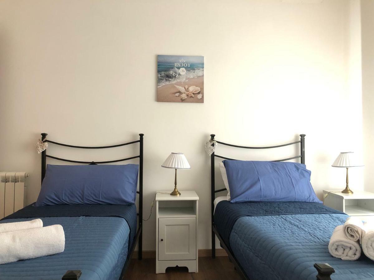 Tula 4 - Appartamento Vista Mare Passoscuro Bagian luar foto