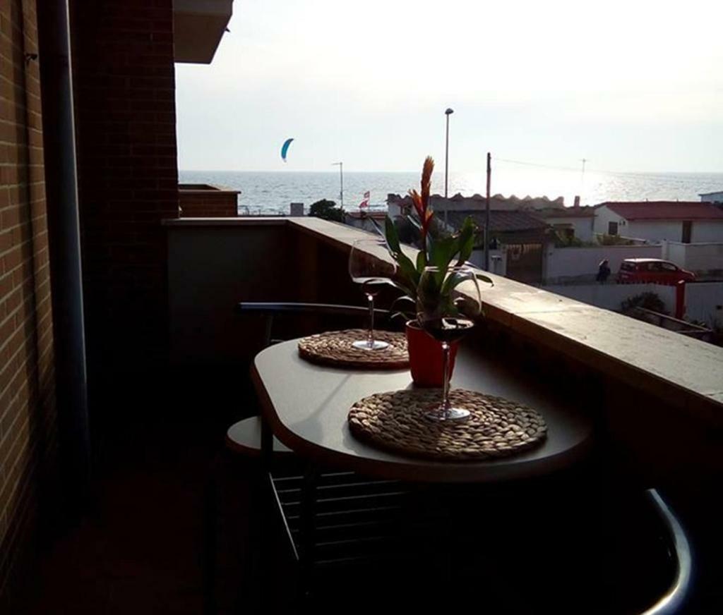 Tula 4 - Appartamento Vista Mare Passoscuro Bagian luar foto